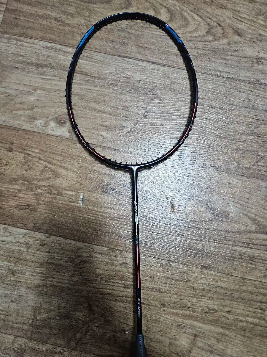 ビクターVICTOR オーラスピードHS PLUSヘンドラ・セティア使用 ビクターVICTOR オーラスピードHS PLUSヘンドラ・セティア使用ラケット