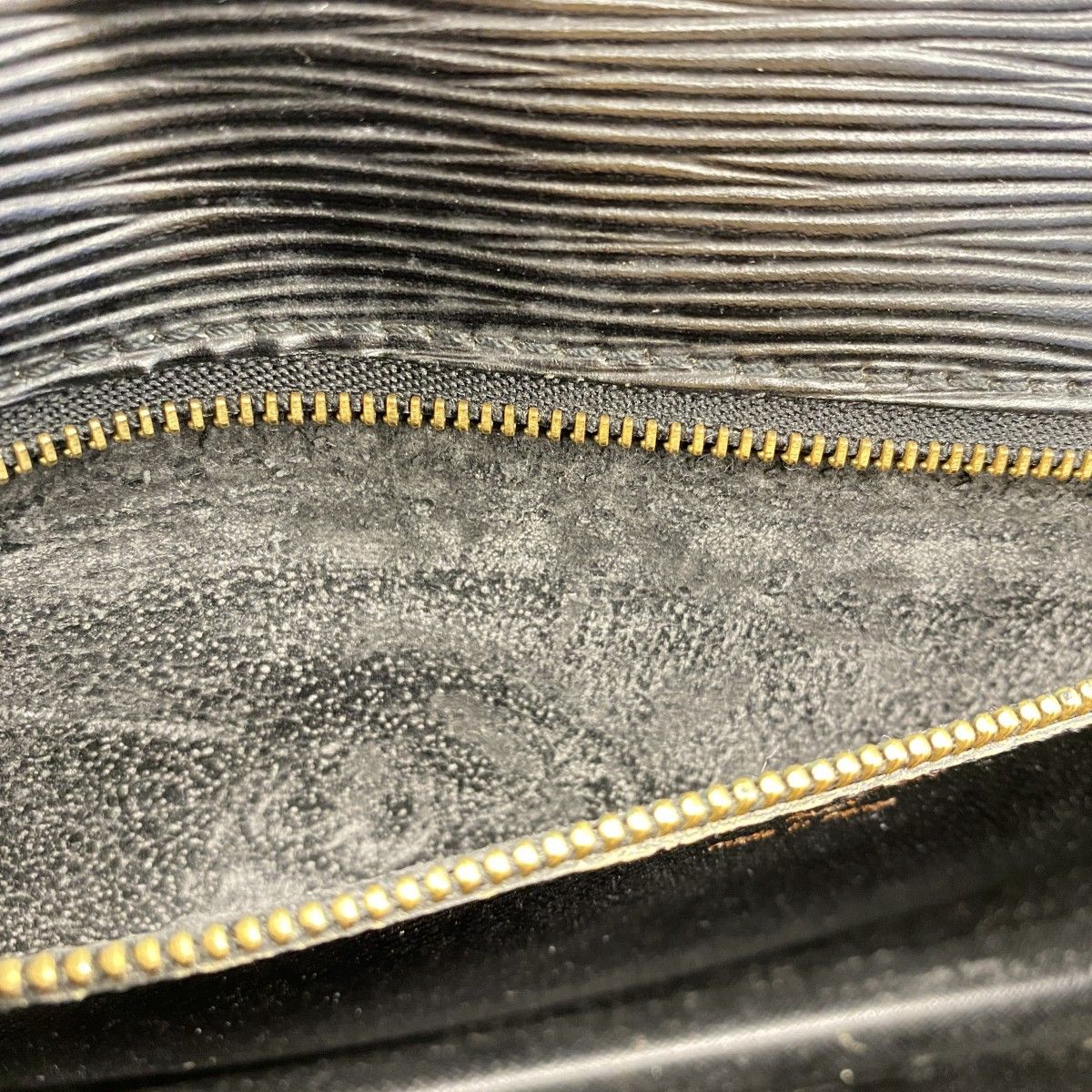 5ec4048