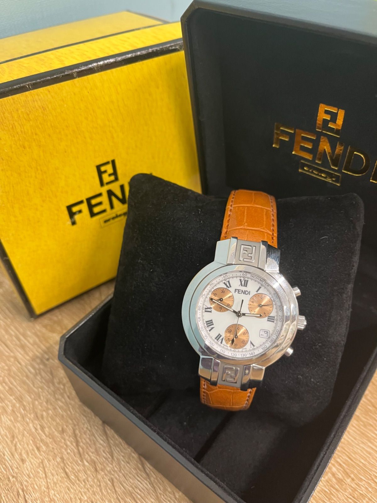 FENDI フェンディメンズ腕時計クロノグラフ稼働品電池交換済み