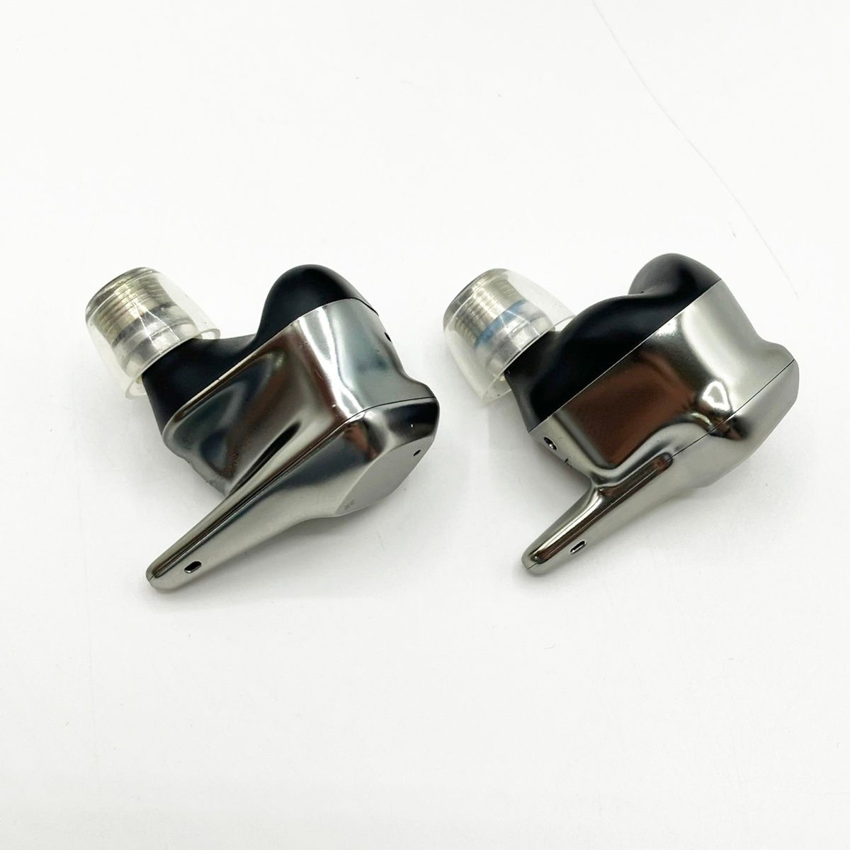 【新品同様品】HIFIMAN Svanar Wireless ワイヤレスイヤホン HiFiMAN Svanar Wireless｜新品通販フジヤエービック