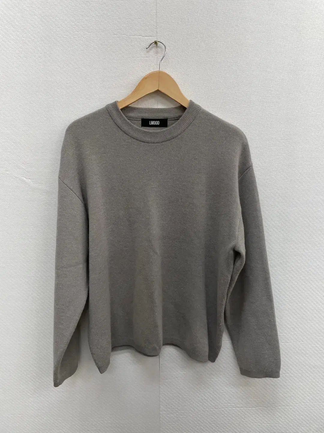 【雷市場（ポンジャン）商品韓国直送】 LMOOD(エルムード) オーバーサイズ ラウンドネック ウール ニット ( 95 100 ） ／ C ー 073