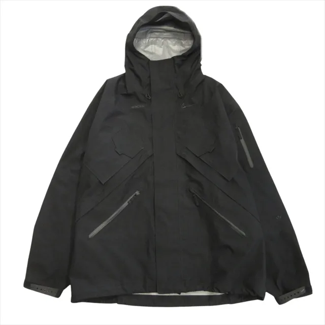 NIKE nocta GORE-TEXブラック フード付き マウンテンパーカー NIKE nocta GORE-TEXブラック フード付き マウンテンパーカー 2025年
