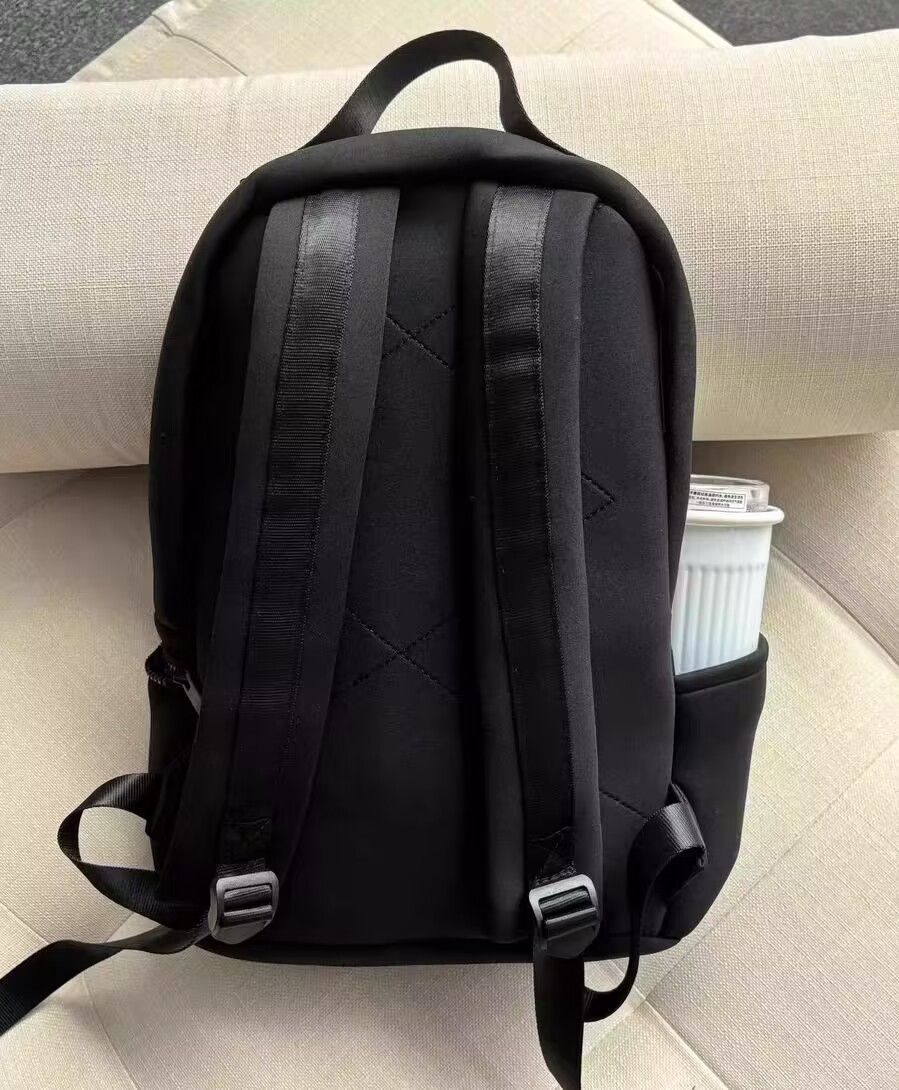 新品未使用 alo yoga バックパック Backpack アローヨガ