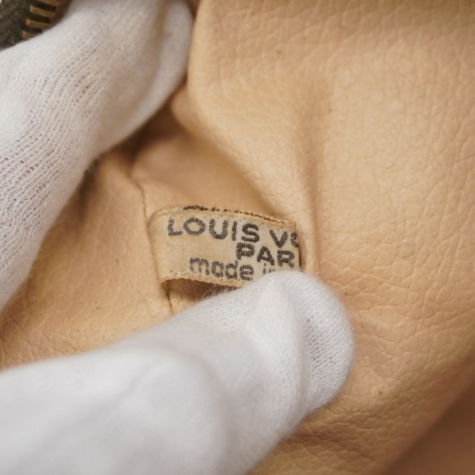 ルイ・ヴィトン(Louis Vuitton) ルイ・ヴィトン ポーチ