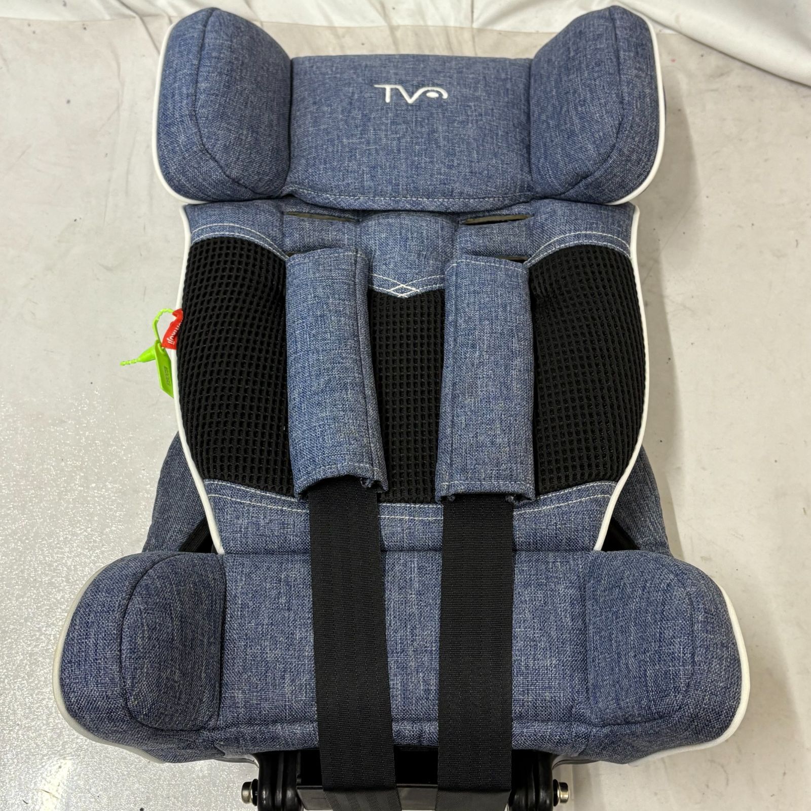 日本育児 トラベルベスト ECプラス デニム チャイルドシート