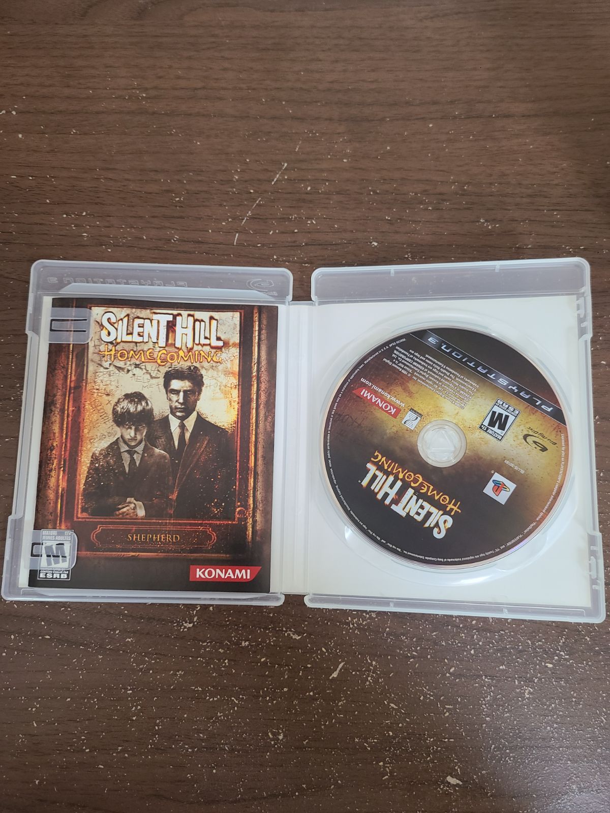 KONAMI - サイレントヒル ホームカミング（PS3 北米版） Amazon | Silent Hill: Homecoming (輸入版:北米) - PS3