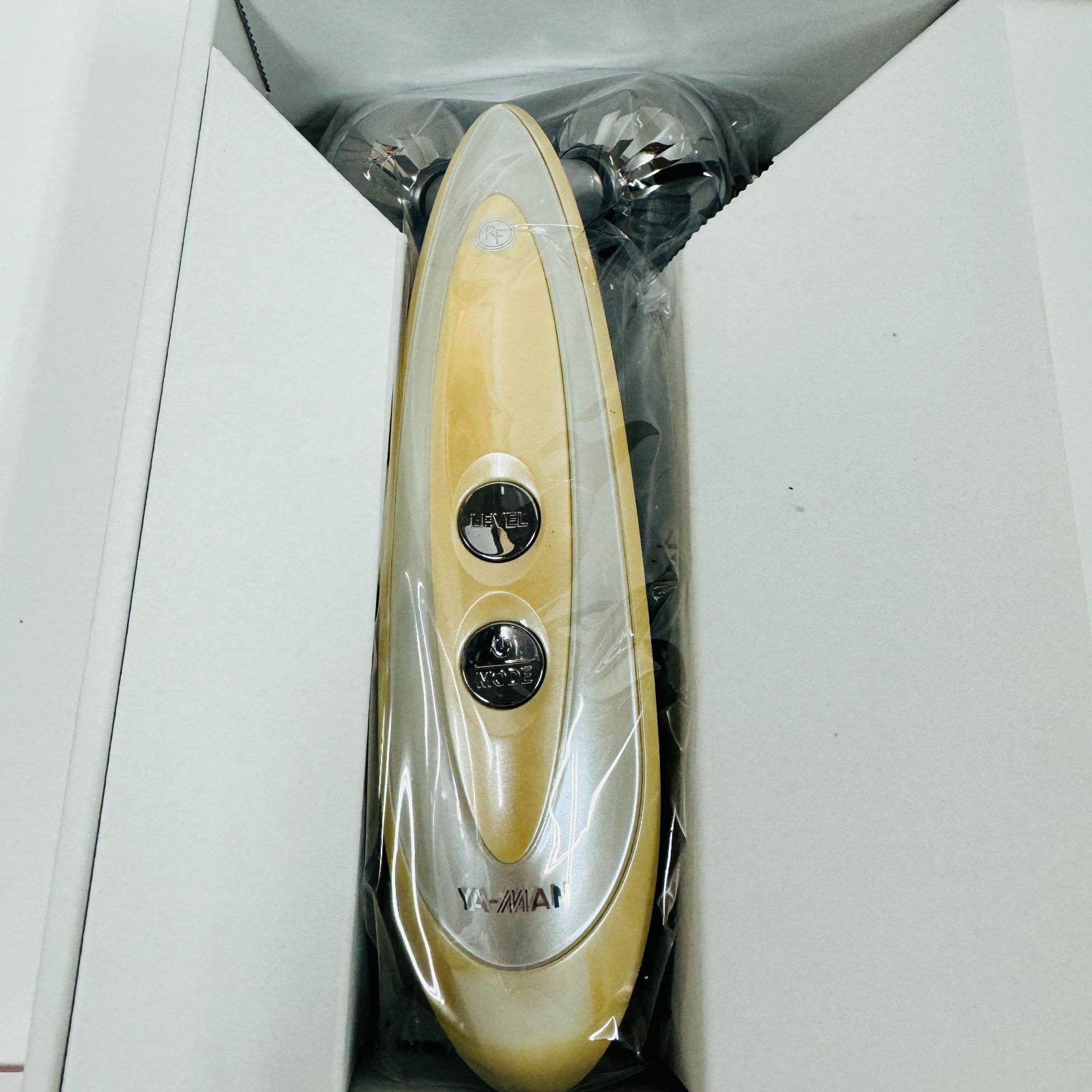 ヤーマン RF ボーテ RFローラー SAKURA  HRF-300SKR 新品 RFローラー 「SAKURA」 HRF-300SKR ヤーマン｜ya-man 通販