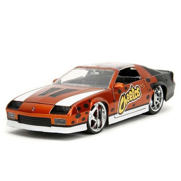 1 24 CHEETOS 1985 CHEVY CAMARO Z 28 w CHESTER CHEETAH チートス ミニカー アメリカン雑貨