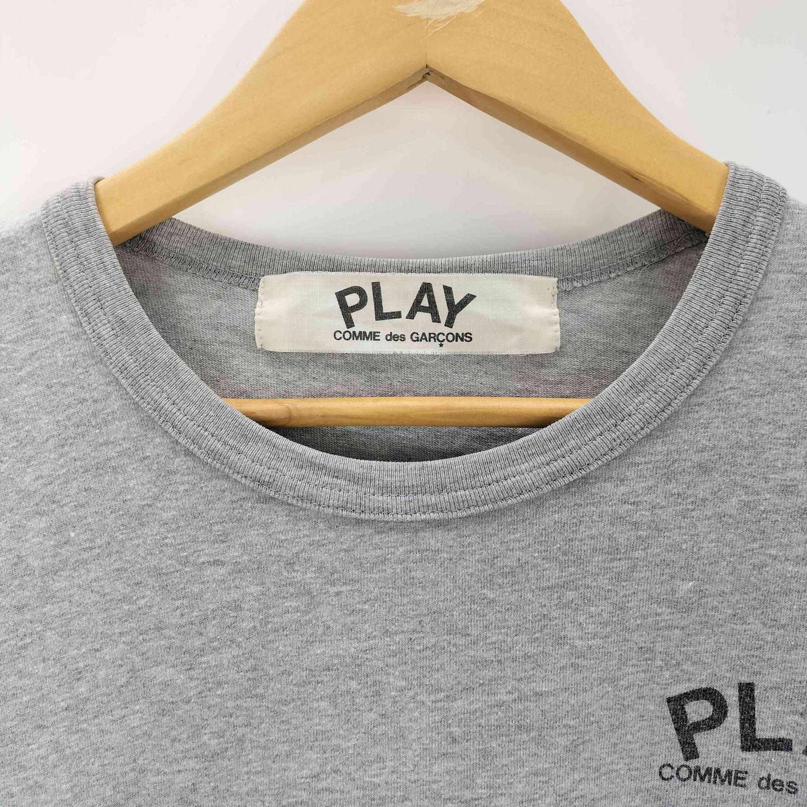 PLAY Comme des Garcons プリント クルーネック半袖Tシャツ COMME des GARCONS PLAY プレイ コムデギャルソン Tシャツ AZ