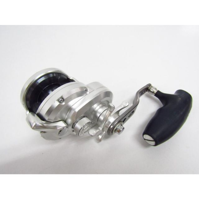 SHIMANO シマノ 11.オシアジガー 2000NRHG リール☆SP10811