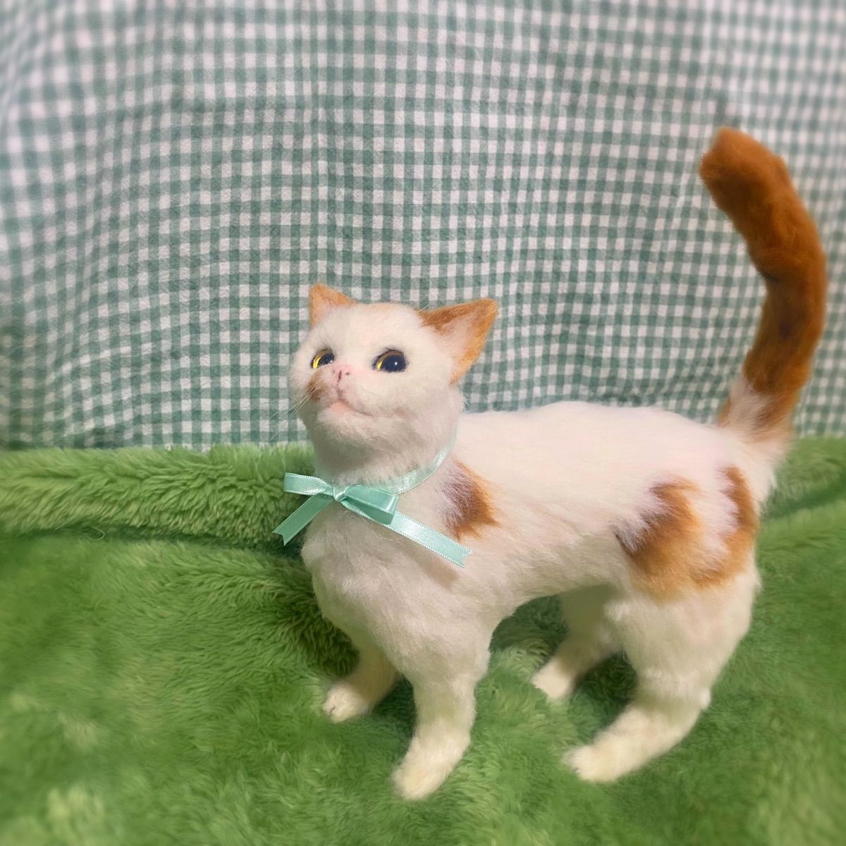 羊毛フェルト 茶×白 猫ちゃん 羊毛フェルト 猫