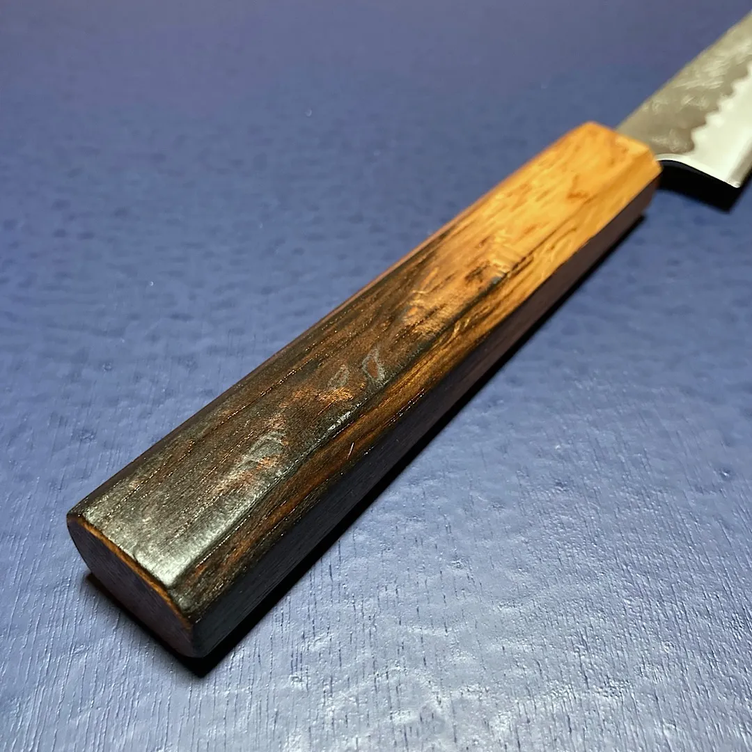 義弘作　ペティナイフ　135mm 銀三梨地　銀三鋼　樫漆柄　山脇刃物製作所 包丁 ペティナイフ 果物包丁 135mm 義弘作 銀三鋼 銀紙三号 梨地