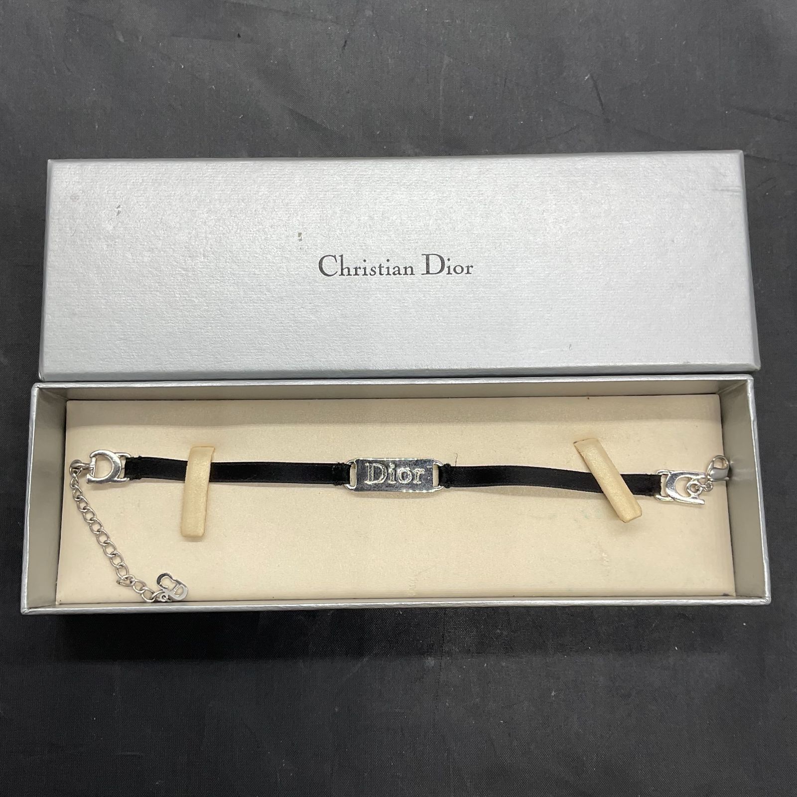 ブレスレット B25082768