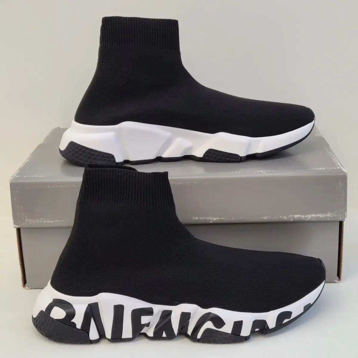 雷市場（ポンジャン）商品韓国直送】38 BALENCIAGA(バレンシアガ) グラフィティ スピード ランナー - メルカリ