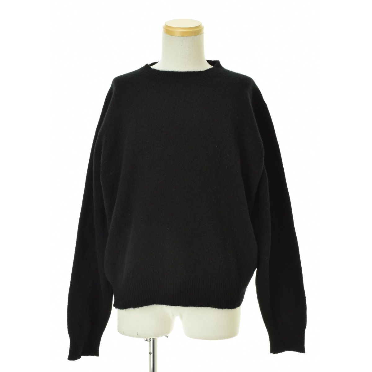 美品 COMOLI 24AW ラムズウールクルーネックニット A03-06016 COMOLI＞ラムズウール クルーネックニット(A03-06016) | MAKES