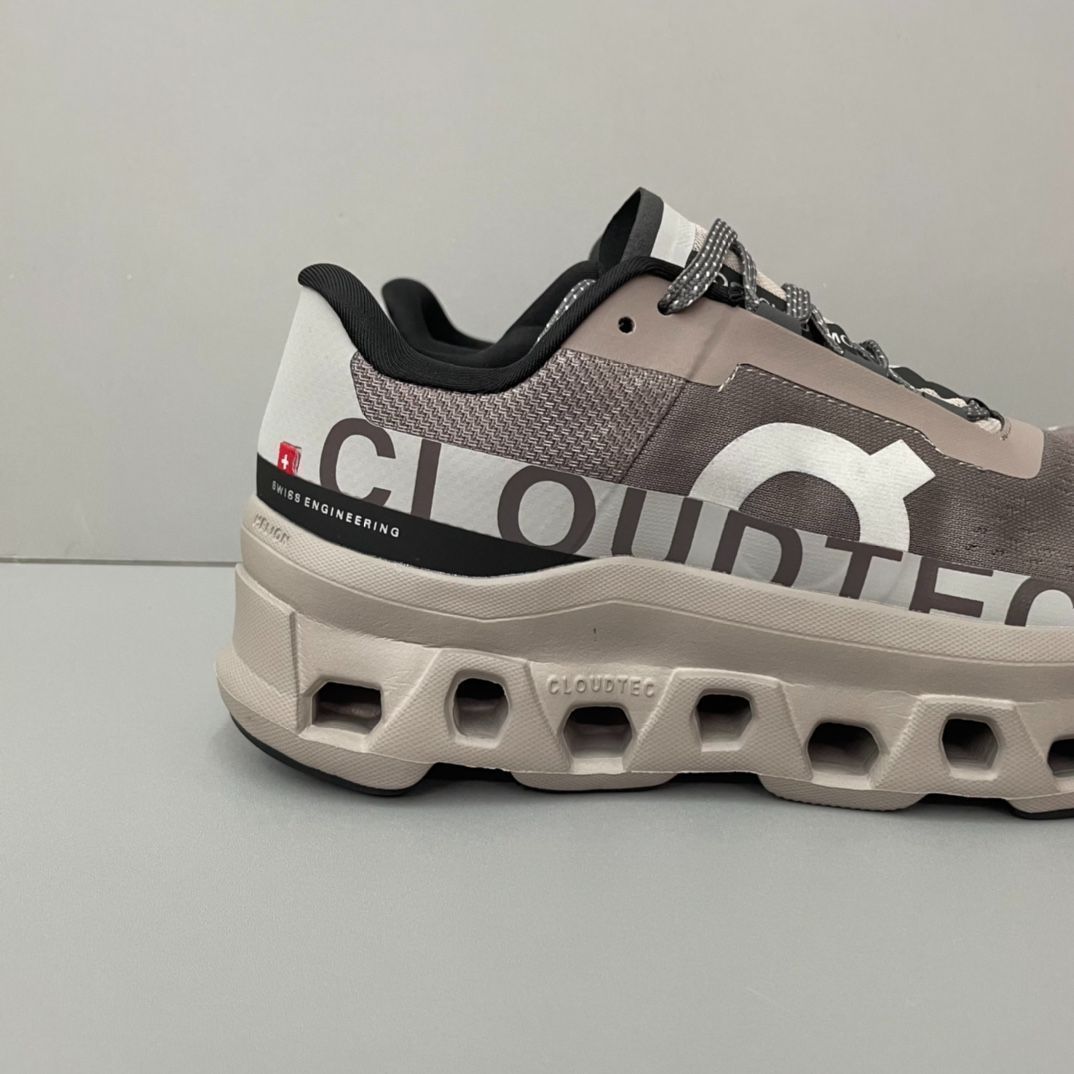 On オン Cloudmonster クラウドモンスター Cinder/Fog Women's Cloudmonster | Beige | On Andorra