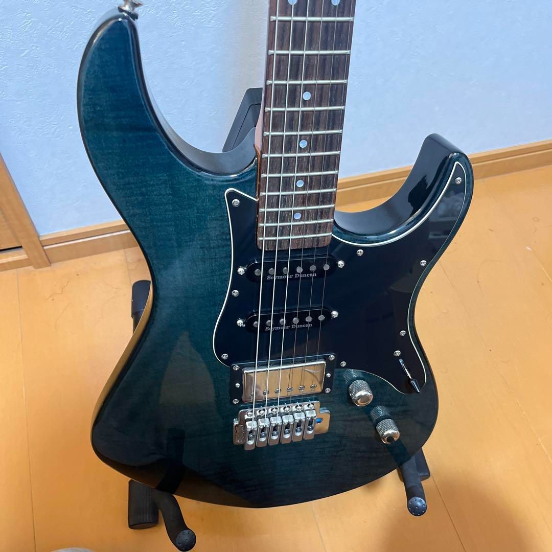 YAMAHA pacifca 612 VII FM IDB