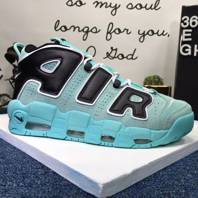 NIKE AIR MORE UPTEMPO  