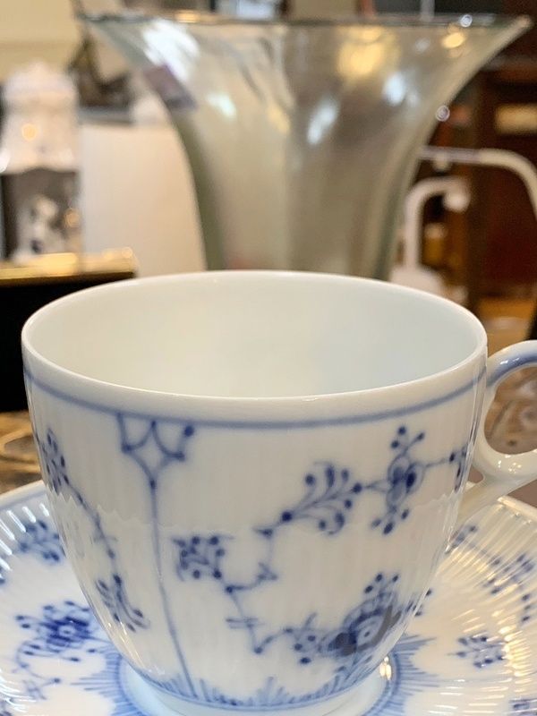 ロイヤルコペンハーゲン ブルーフルーテッド プレイン コーヒーカップ