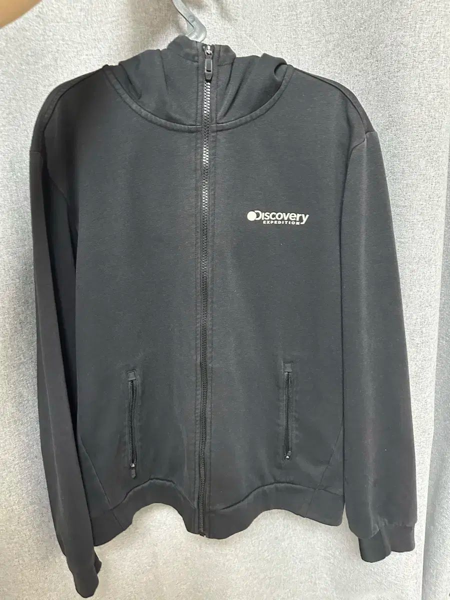 ヒステリックグラマー　フード付きナイロンジャケット　ヒスガール　L　タグ付き ヒステリックグラマー フード付きナイロンジャケット ヒスガール L