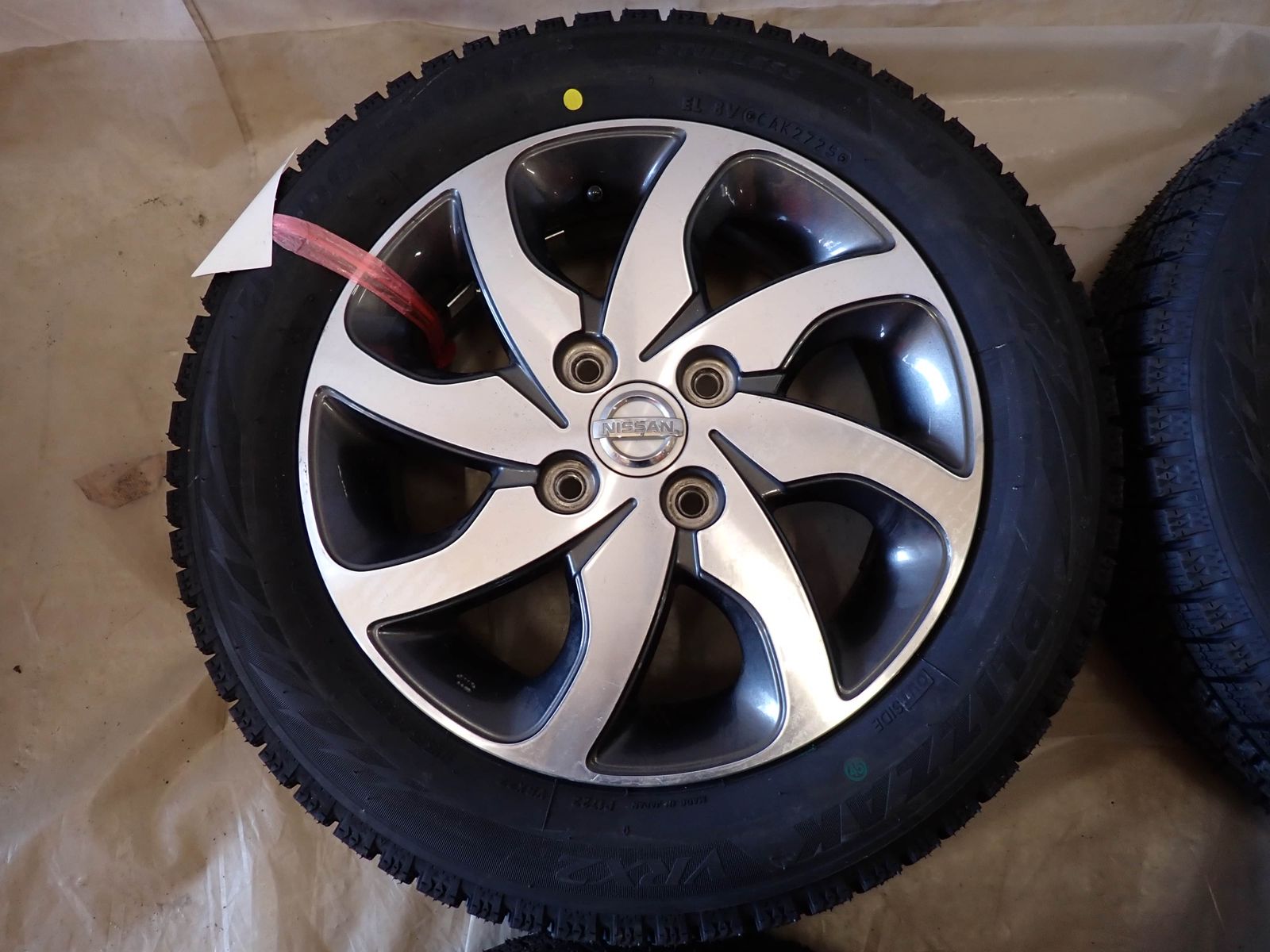 １００％正規品保証！ 冬 製 4本SET 会社宛 155 65R14×4.5J 75Q ブリヂストン ブリザック VRX2 スズキ純正アルミ OEM モコ ルークス NO D6172 新製品