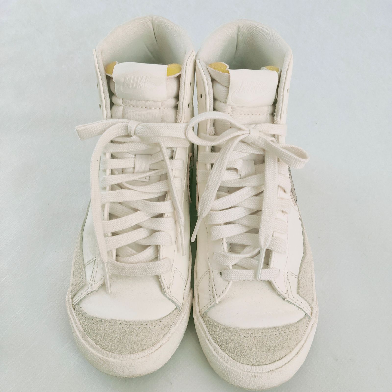 ホワイト パイソン(蛇) ハイカットスニーカー adidas - 希少 adidas パイソン 蛇柄 ハイカット スニーカーの