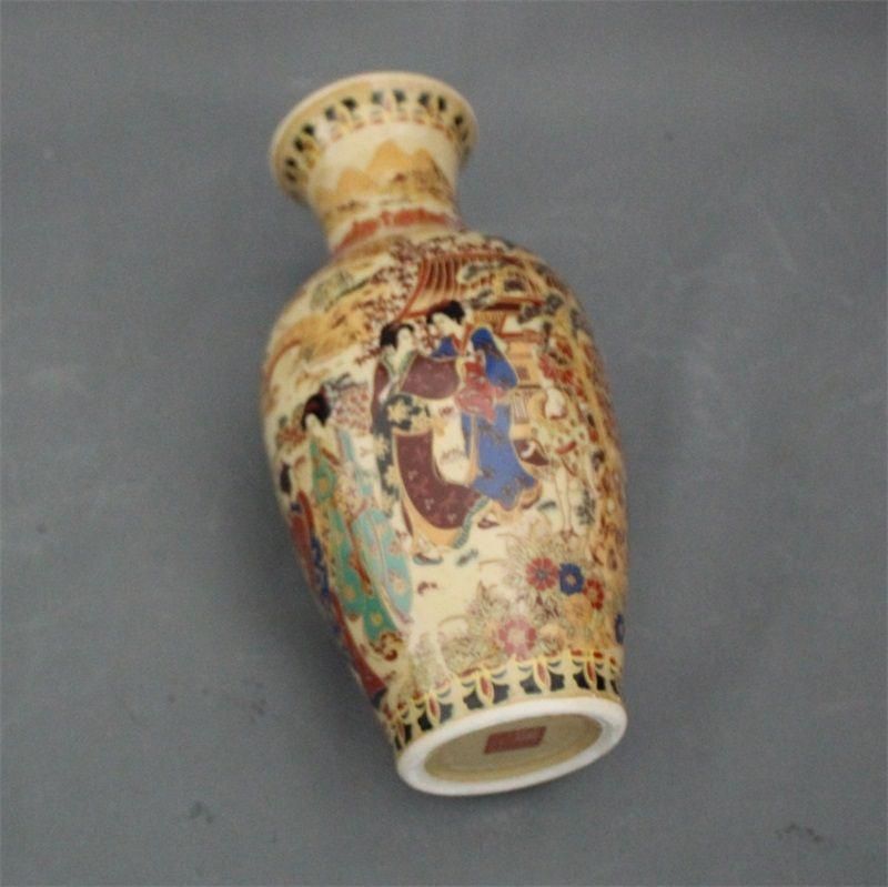 乾隆粉彩仕女図花瓶 景徳鎮 陶磁器 装飾品 現代工芸品美術品 置物 - メルカリ