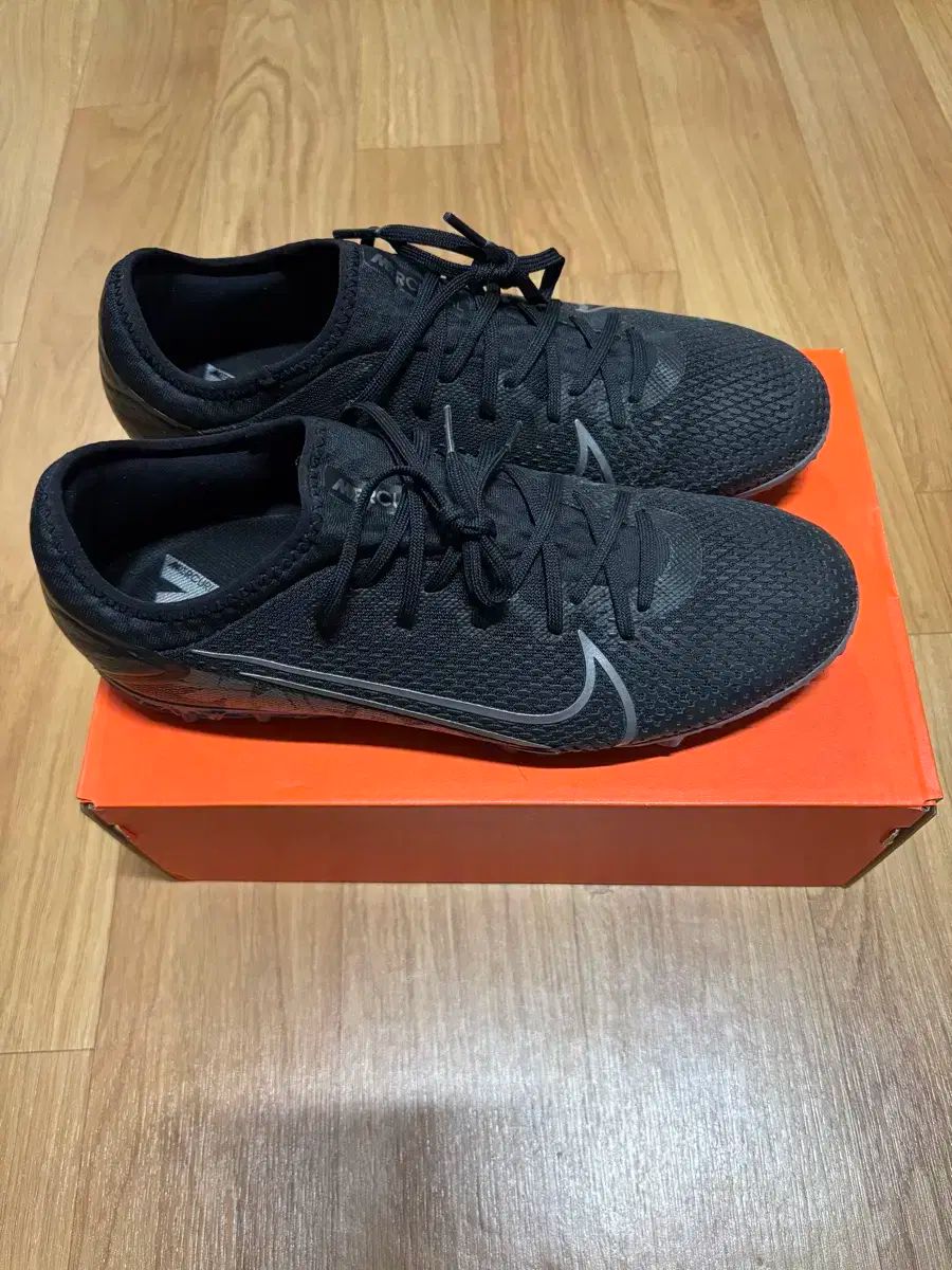 マーキュリアル ヴェイパー3 SG マーキュリアル ヴェイパー 3 SG ミニ