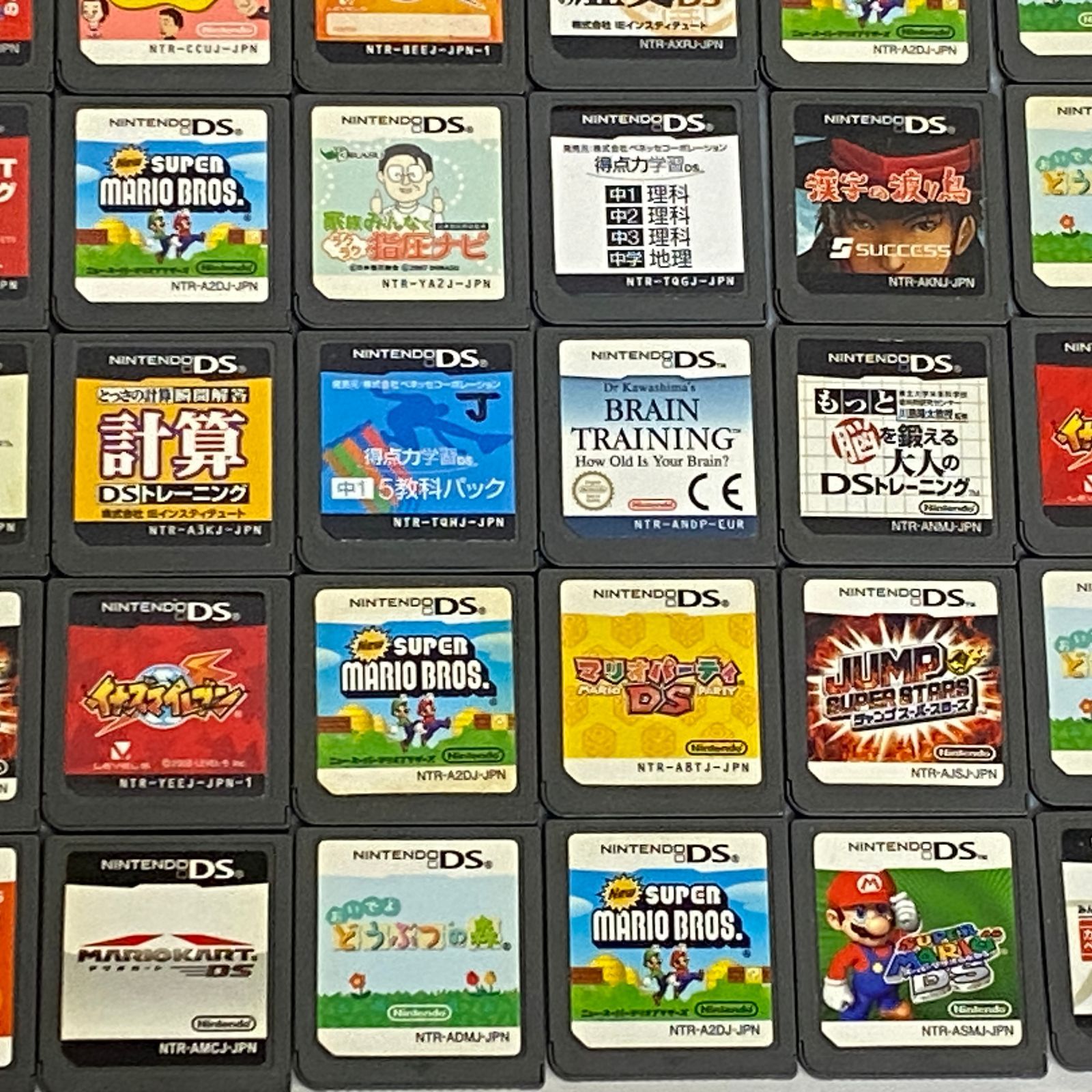 2102 3DS DS ソフト まとめ △60 ニンテンドーDSソフト 100本 まとめ [Nintendo DS