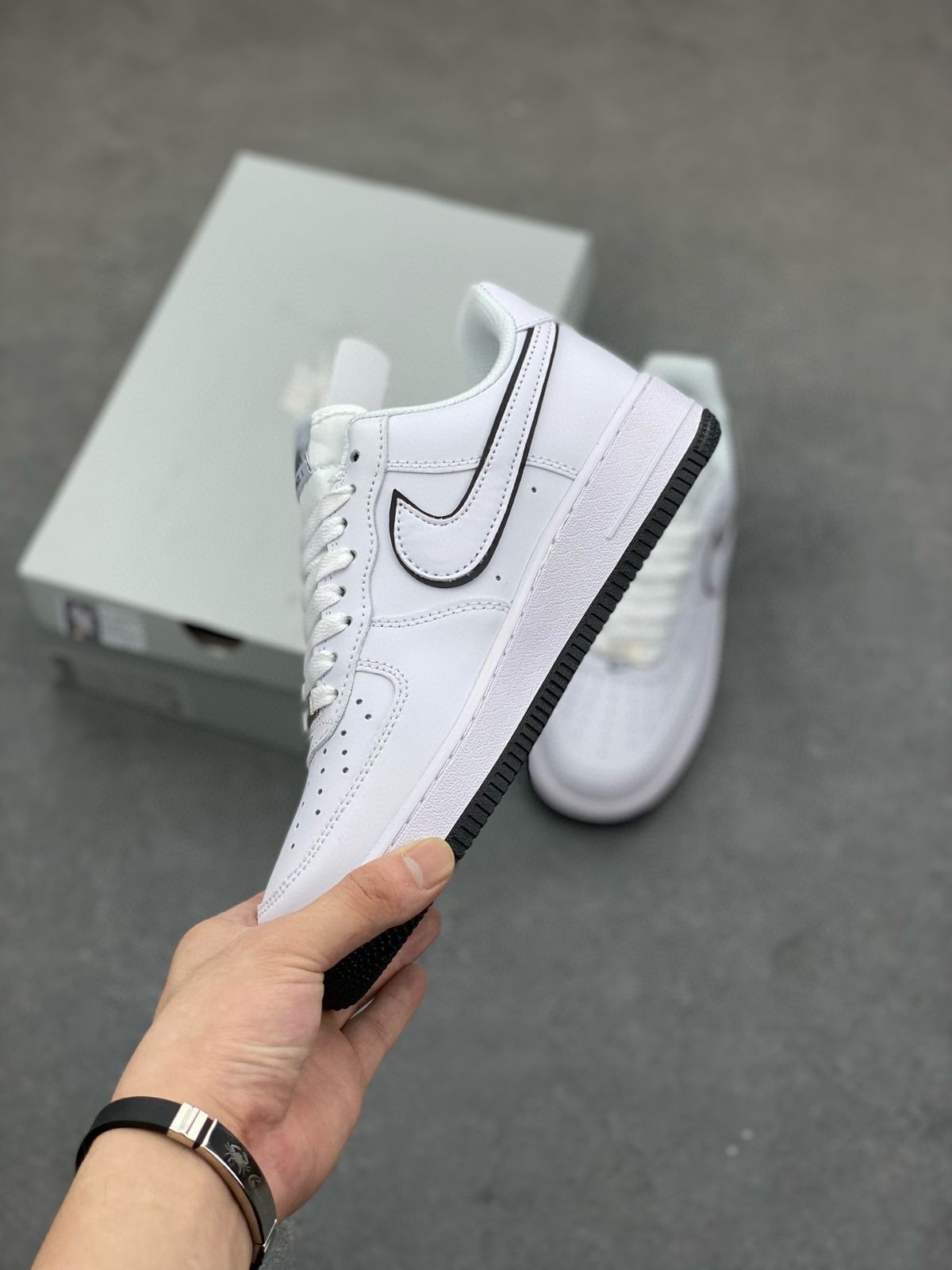 新品・未使用 NIKE ナイキ スニーカー エアフォース NIke Air Force 1 Low スニーカー メンズ レディース ローカット 男女兼用メンズスニーカー 並行輸入品