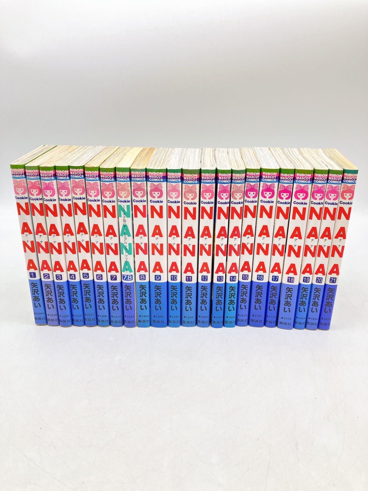 矢沢あい】2作品 NANA 1～21巻＋7.8巻/ご近所物語 りぼん