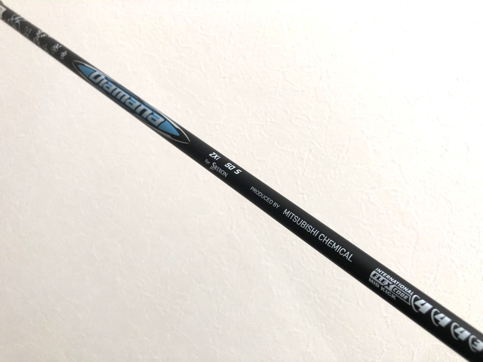 新品 最新 ダンロップ スリクソン SRIXON スリーブ付 ディアマナ