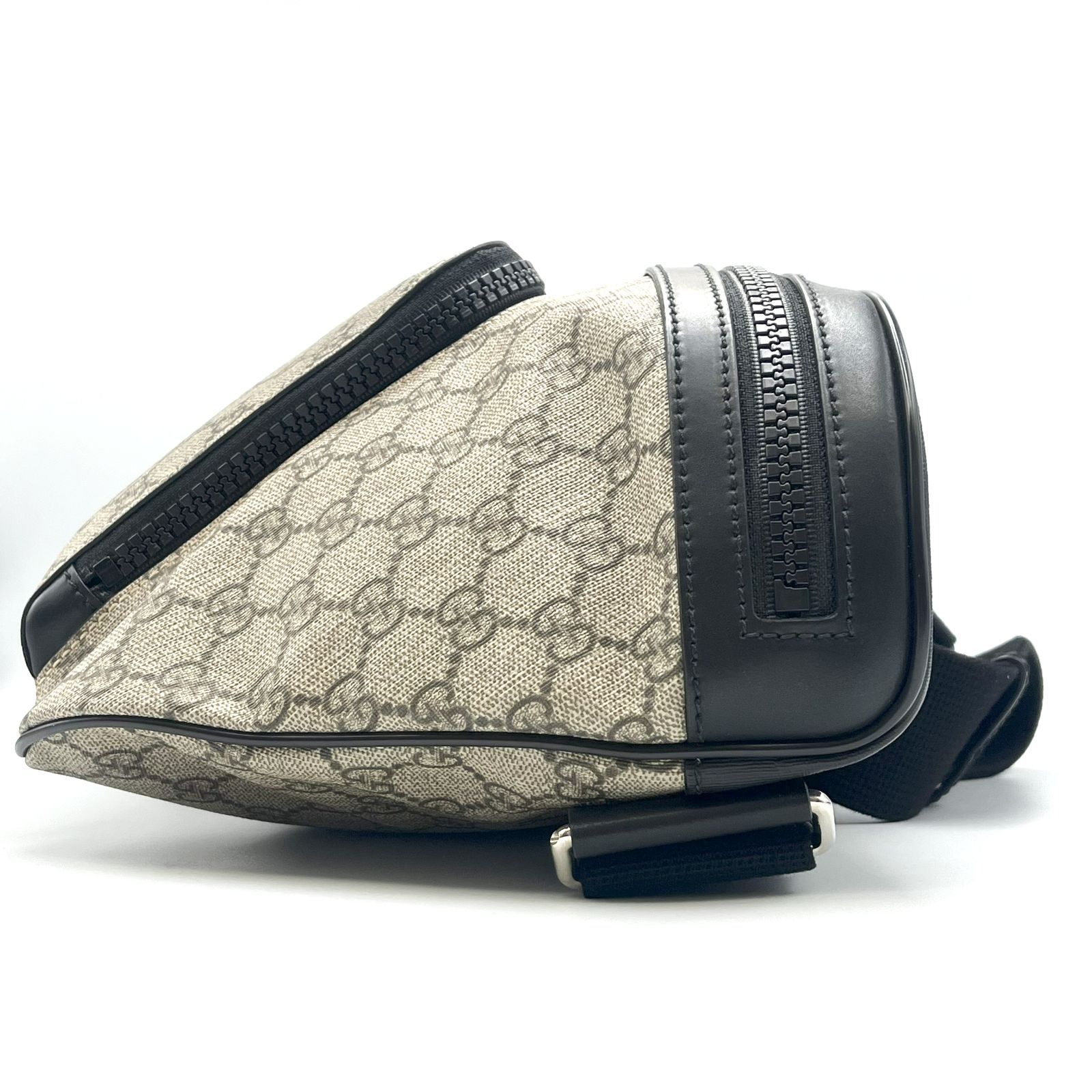 GUCCI GGスプリーム　ボディバッグ　美品 GUCCI（グッチ） ボディバッグ 792094 FADJM メンズ GGスプリーム