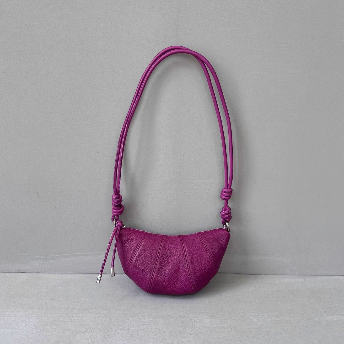 韓国デザイン レザーハンドバッグ クロワッサン 本革 BAG org.jpg