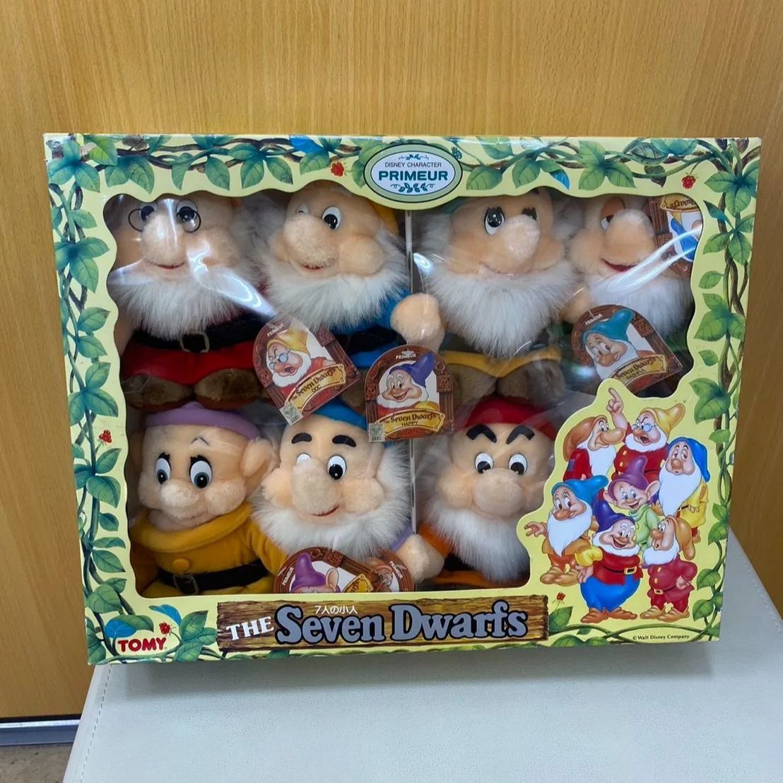 【✨おもちゃ✨】ディズニー　7人の小人　しちにんのこびと　フィギュア　ぬいぐるみ　人形　玩具　TOMY　トミー　アンティーク　ヴィンテージ　未開封　プレゼント　コレクション　ク