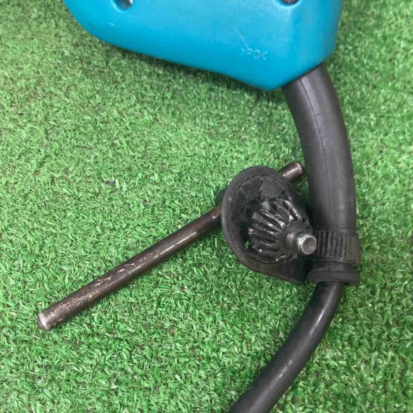 マキタ makita ダイヤコア震動ドリル 120 mm 8406 C