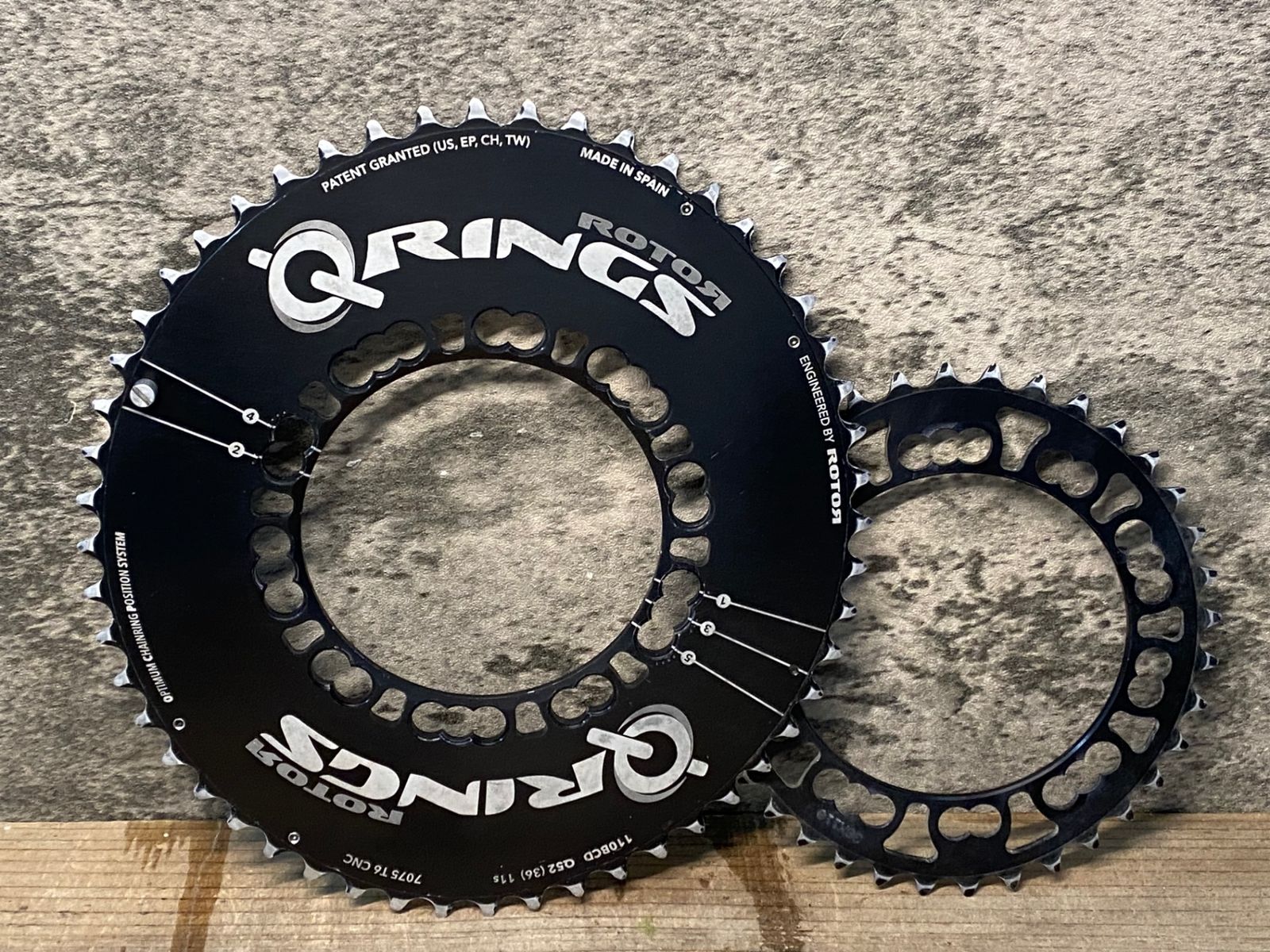 IS052 ローター ROTOR Q-RINGS 楕円 チェーンリング セット 52