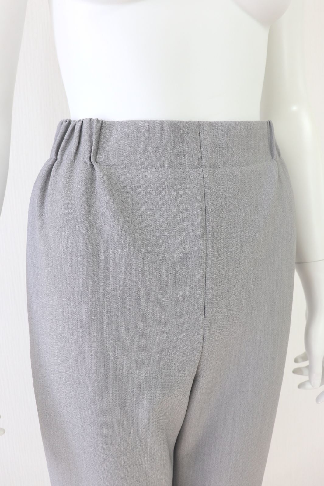 Rene カメリアボタンスリムパンツ 5515010 2025年商品 グレー 34