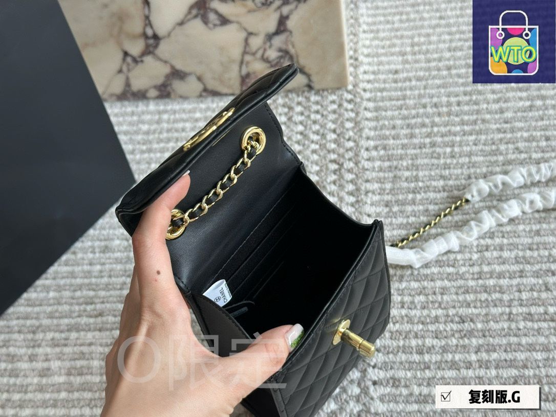【ラスト1点】❤CHANEL❤非売品 スマホポーチ ミニバッグ 10-3_2_1080x.jpg?v=1669278486