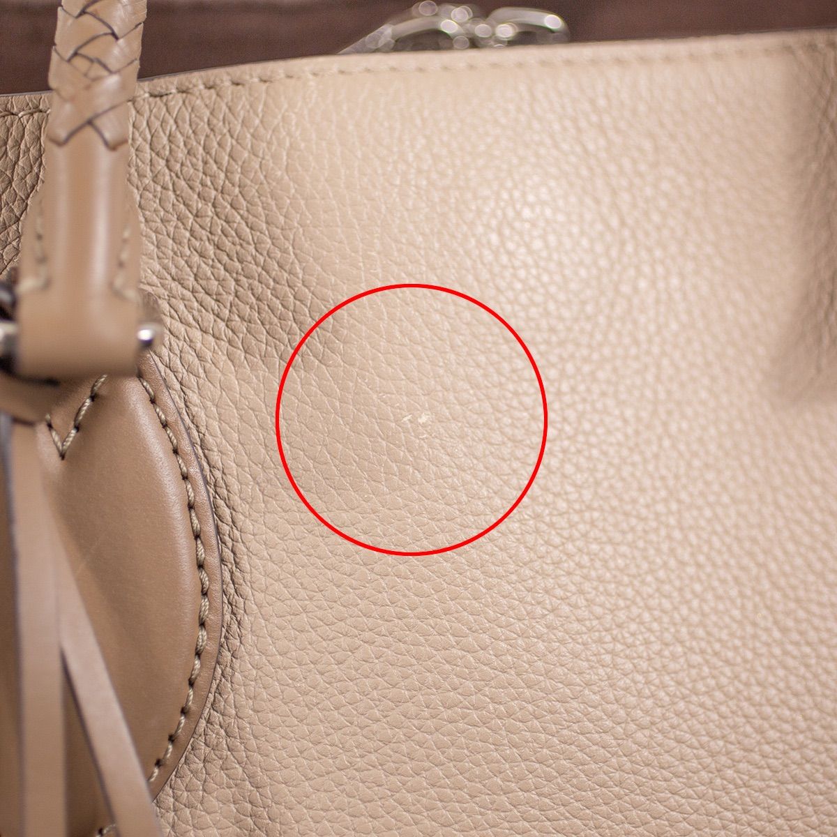 Louis Vuitton】ルイ・ヴィトン ハウメア M55031 マヒナ レザー ガレ 