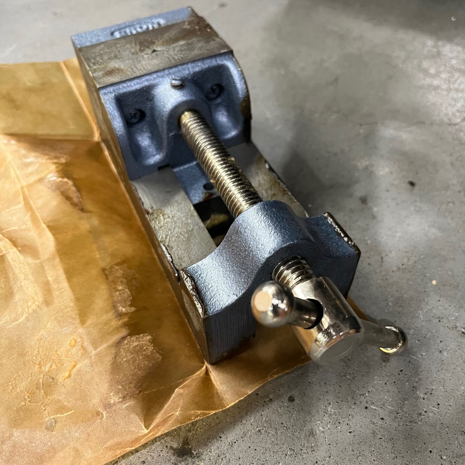 ERONナベヤ小型ボール盤バイス②中古品 ERONナベヤ小型ボール盤バイス②中古品