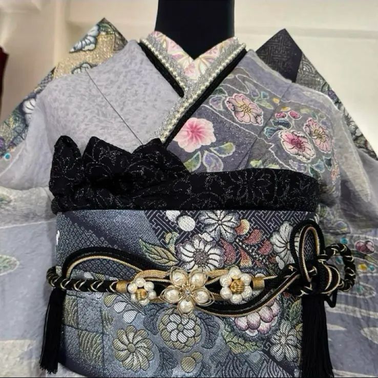 正絹　豪華振袖 長襦袢2点セット辻が花作家物手書き絞り　金通し地　超美品 豪華振袖 長襦袢 半衿 (3点セット)極上・辻が花・絞り・銀通しFS47