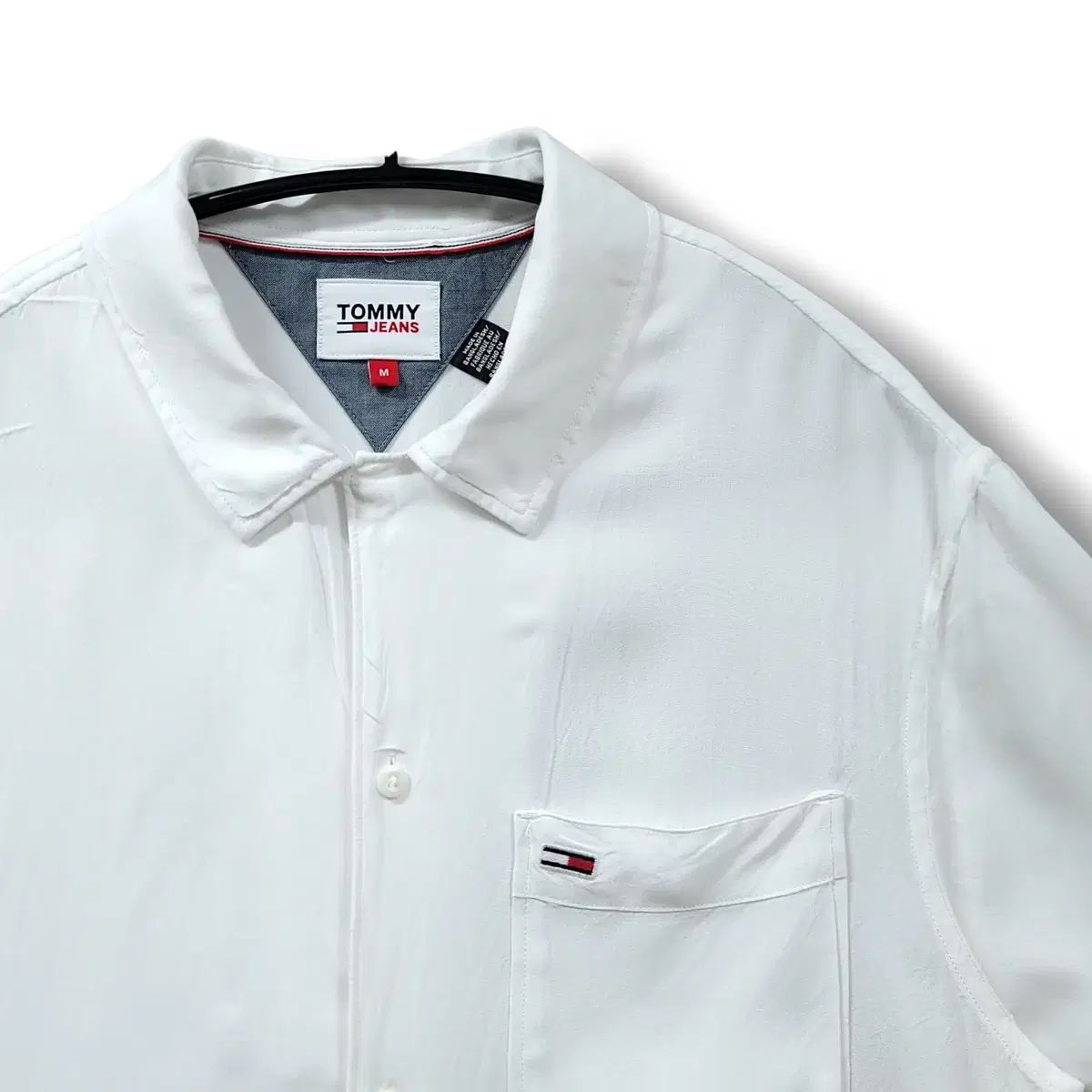 M TOMMY JEANS トミー ジーンズ 白 ストレッチ 半袖シャツ