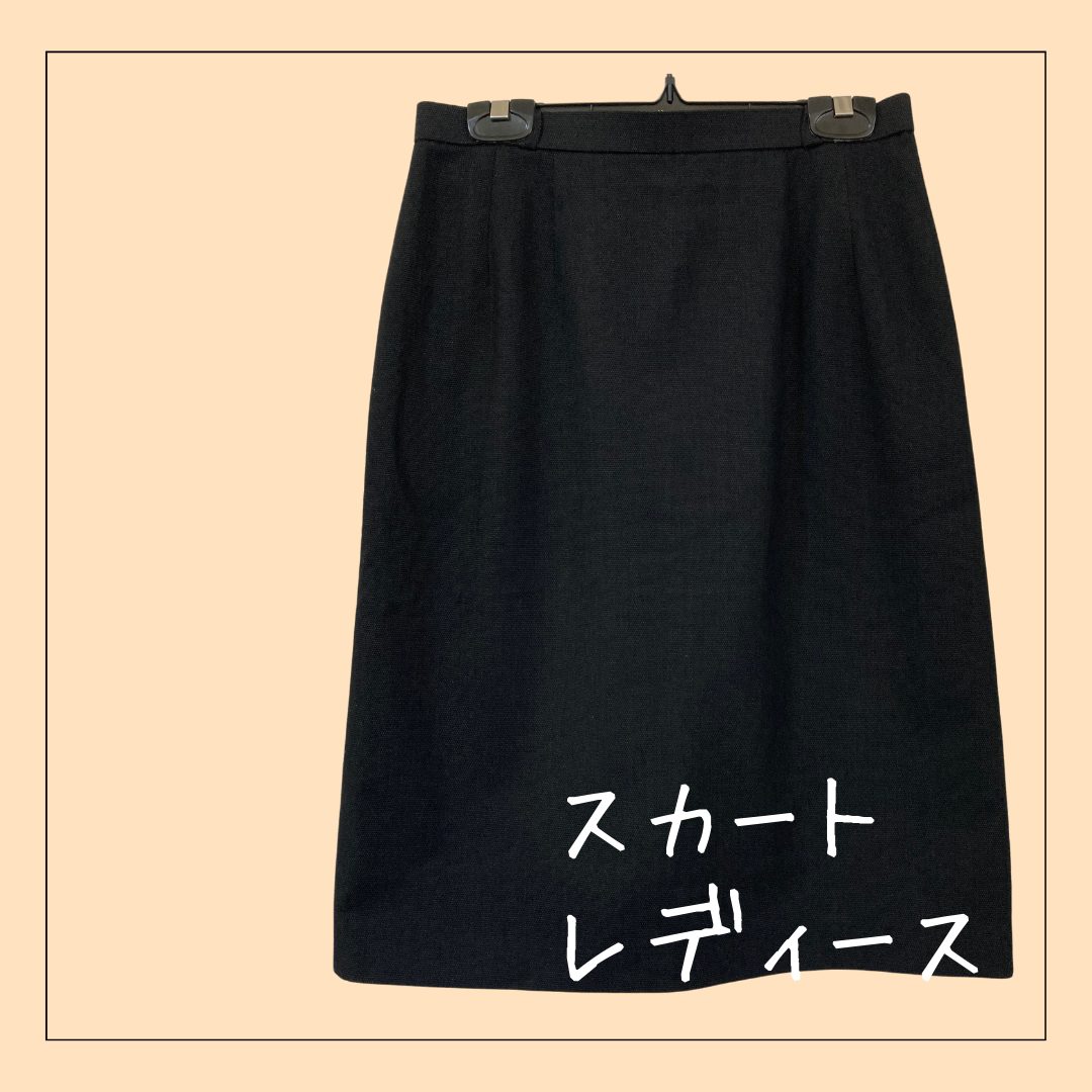 6770 ★レディース ボトムス スカート ウエスト67㎝ タイトスカート スリット BLACK 黒 USED 古着  塾 教師 営業 事務ウエア スカートのみ