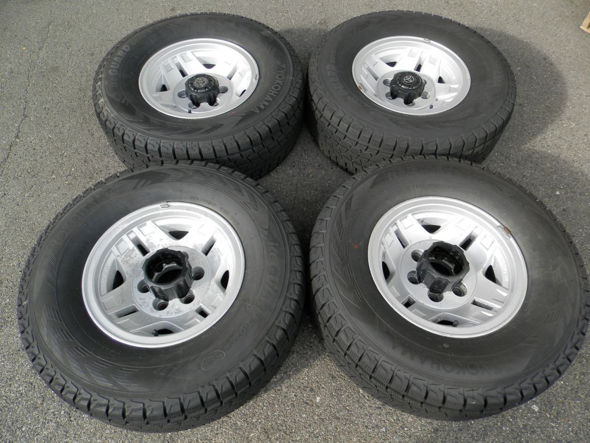 トヨタ　78プラド 純正ホイール　265/70R15 スタッドレス トヨタ 78プラド 純正ホイール スタッドレス付き 265/70R15