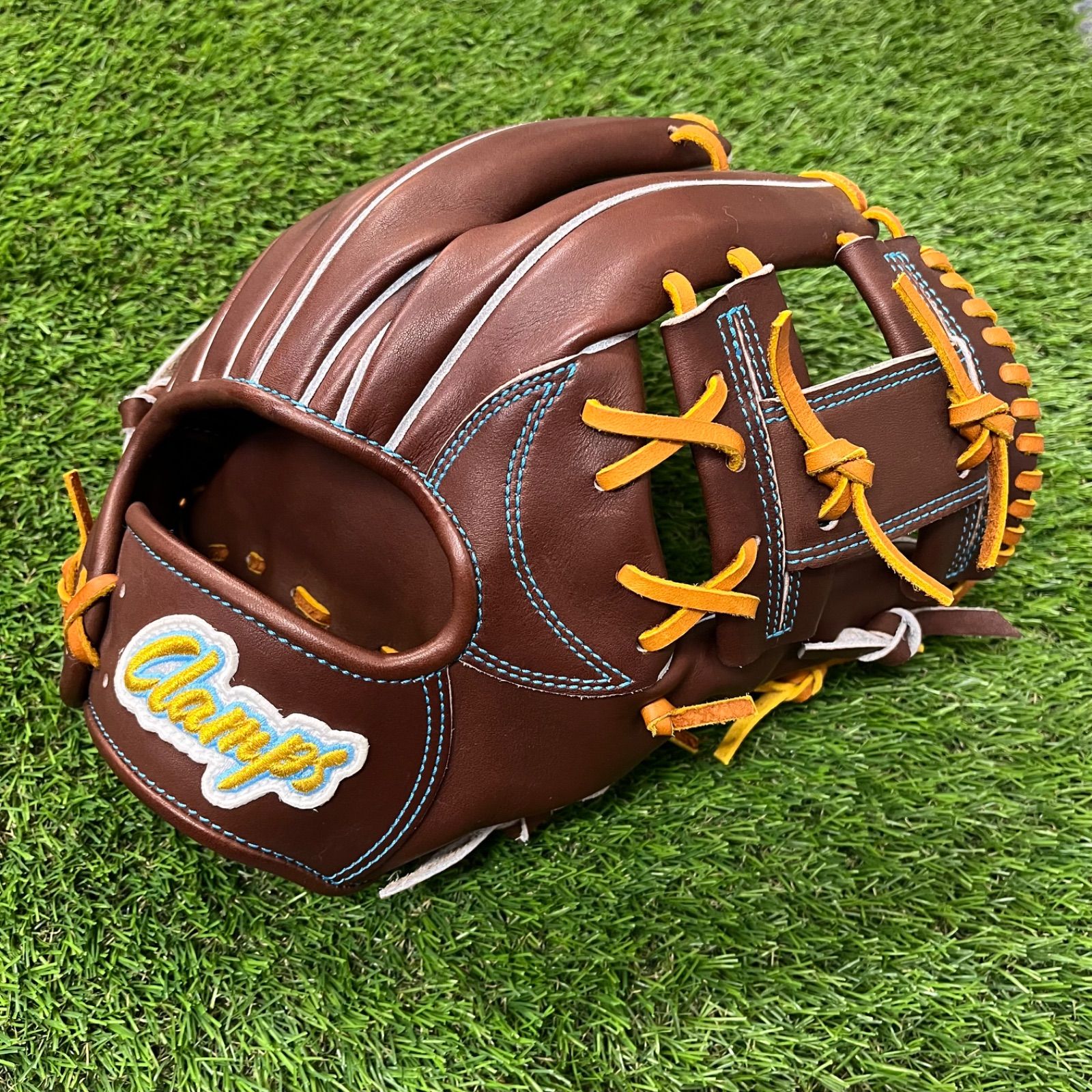 クランプスclamps硬式軟式兼用グラブ 内野用（中） Clamps クランプス