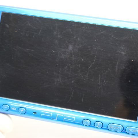 PSP-3000 バイブラント ブルー game SONY PlayStation Portable 本体 土日祝発送OK 07000