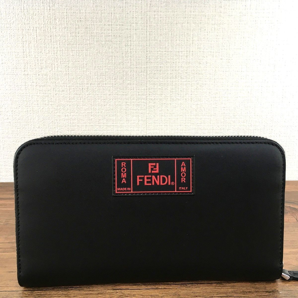 370 極美品 フェンディ ジップウォレット 7M0210 ブラック - メルカリShops