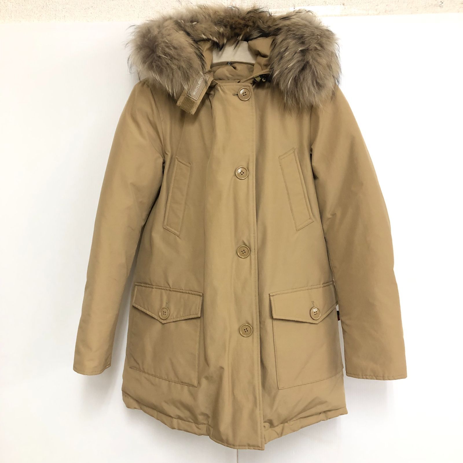 美品 WOOLRICH ウールリッチ アークティックパーカ Sサイズ ウィメンズ ベージュ WWOU0436 ダウン コート ハンガー/カバー付属  24k菊MZ - メルカリ