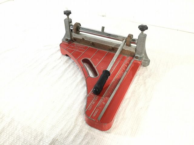 品 ROBERTS ロバーツ Vinyl TILE CUTTER タイルカッター NO.10-900 赤 レッド 切断 大工 ビニールタイル フローリング 107199